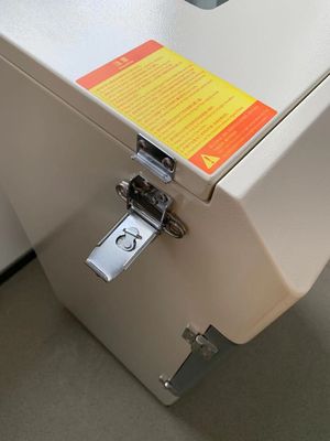 Engraver λέιζερ ύλης συγκολλήσεως 4200r/Min ψηφιακή επίδειξη εξολκέων καπνών